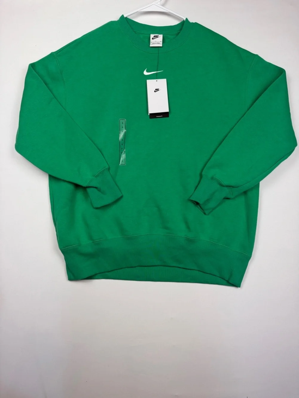 Nike Green Crewneck Sweatshirt with White Swoosh Women’s Small NWT - Picture 1 of 7